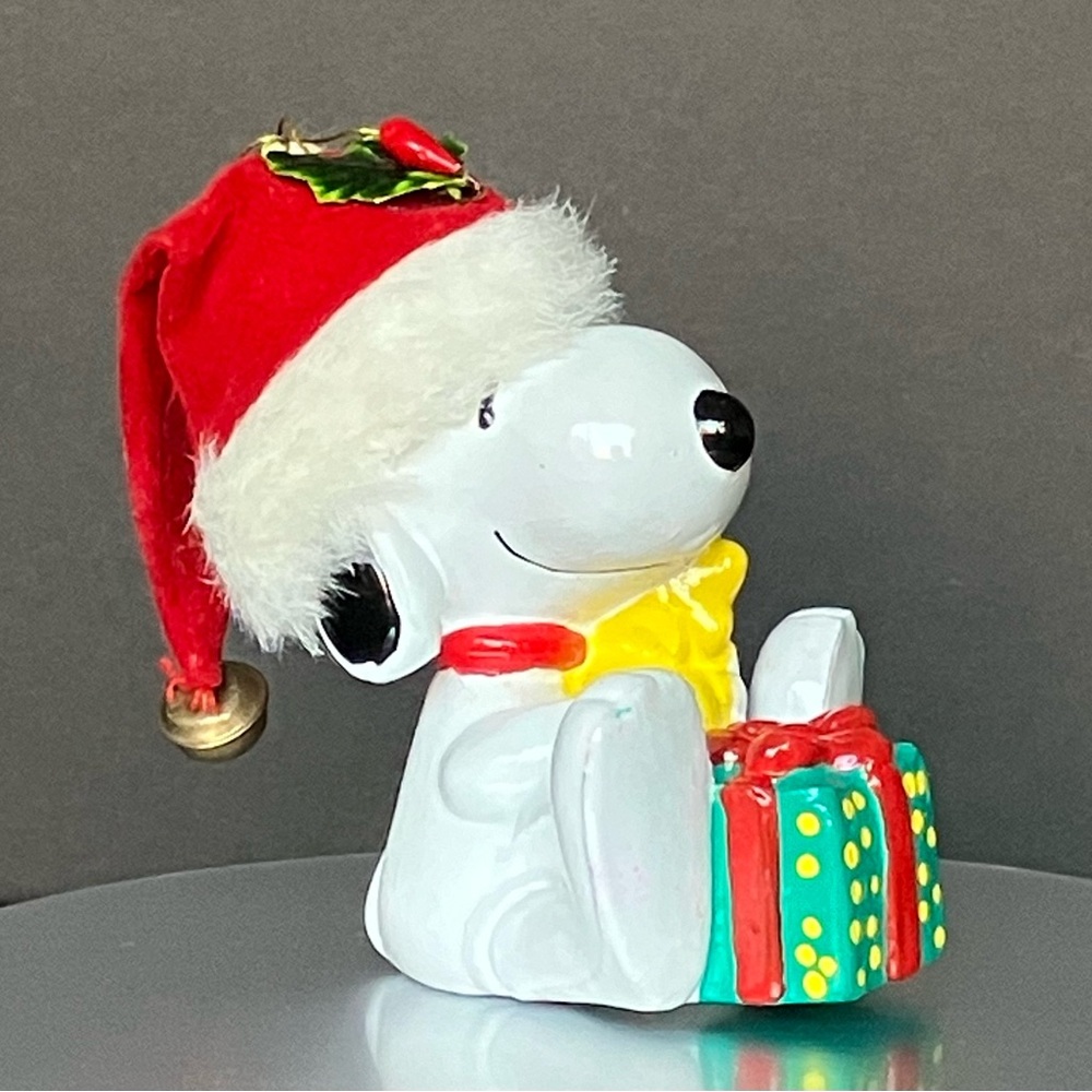 Santa Snoopy Holding Woodstock with a Present Ornament, United Feature Syndicate